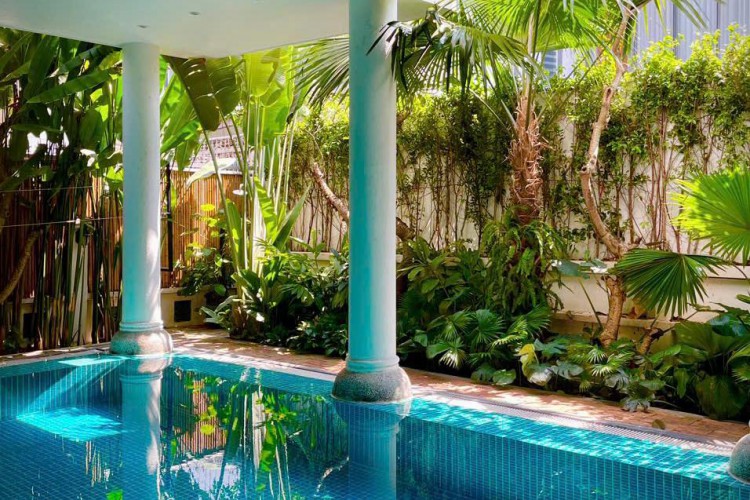 Bán biệt thự 153/31 Nguyễn Văn Hưởng - 15x20m - 3 tấm sân vườn - Giá 120 tỷ!