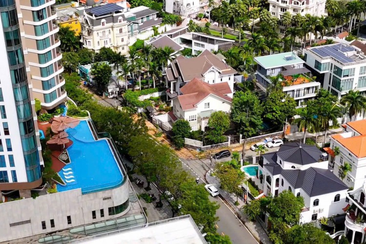 Bán biệt thự 189C1 Nguyễn Văn Hưởng - DT 20x30m - 4 tấm sân vườn - Giá 220 tỷ!