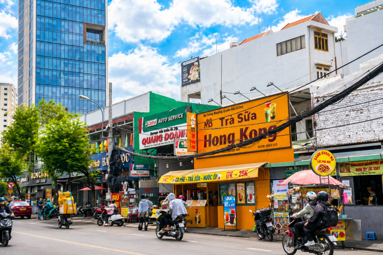 Bán nhà 1 Nguyễn Gia Trí - 20x36m = 611m2 - Cấp 4 - Giá 305 tỷ!