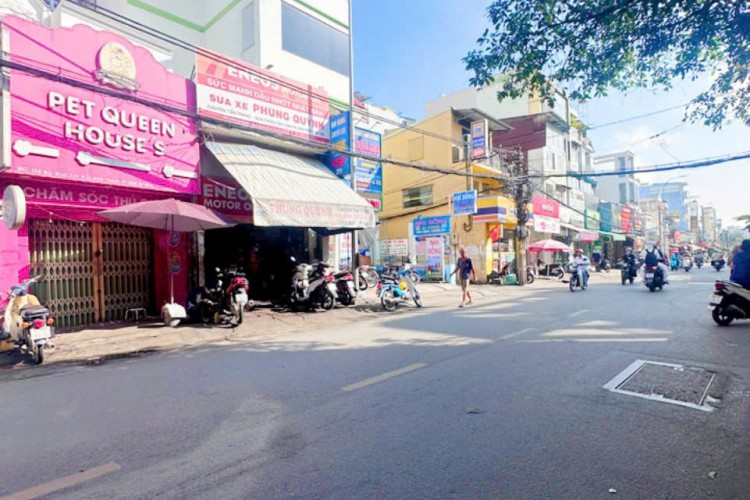 Bán nhà 120 Bùi Đình Túy - DT 3x9m (nở hậu 5m) - Một lầu - Giá 4,85 tỷ!