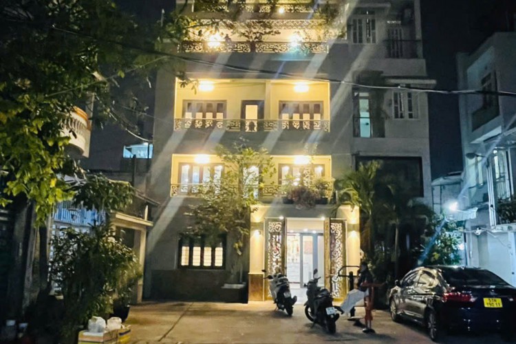 Bán nhà 14/7 An Bình - 7,6x10,8m - 5 tầng thang máy - Giá 19,5 tỷ!