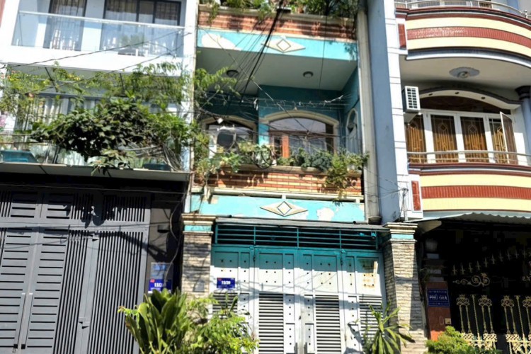 Bán nhà 15/30 Khuông Việt - DT 4x19m - 4 tấm - Giá 10,8 tỷ!