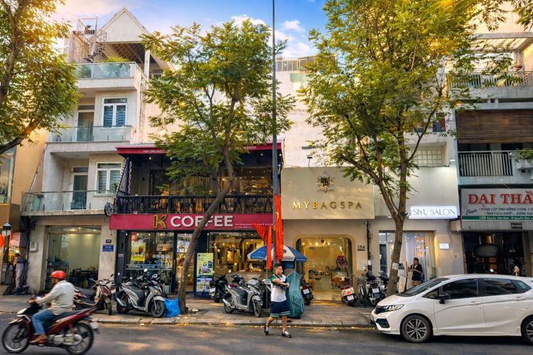 Bán nhà 156-158 Nguyễn Thái Bình - DT 7,2x18m - 2 tầng - HĐT 150tr/thg - Giá 130 tỷ!