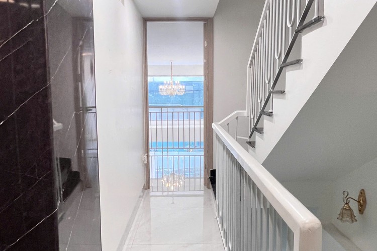 Bán nhà 180/7 Nguyễn Tri Phương - DT 4x15m - 3 tấm thang máy - Giá 12,5 tỷ!