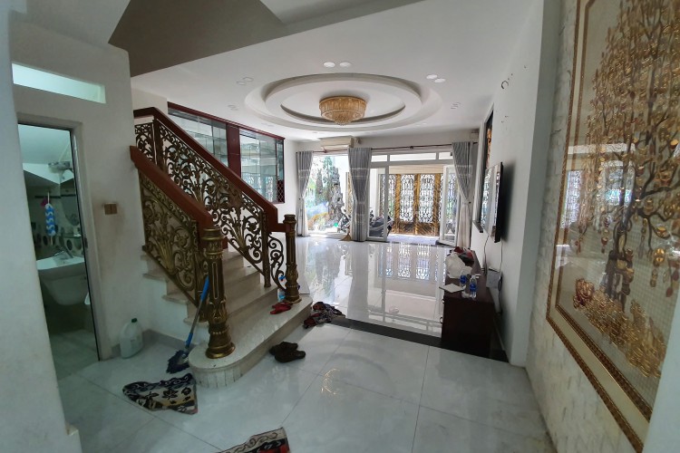 Bán nhà 199/41 Đường 3/2 - DT 6x15m - 4 tấm đẹp - Giá 21,5 tỷ!