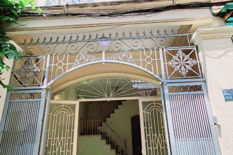 Bán nhà 205/12 Thích Quảng Đức - DT 4x12m - Trệt +2 lầu 3PN - Giá 7,99 tỷ!