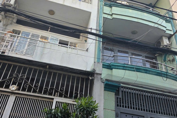 Bán nhà 218/25/4 Bùi Thị Xuân - 3,9x14m - 3 tầng - Giá 8,2 tỷ!