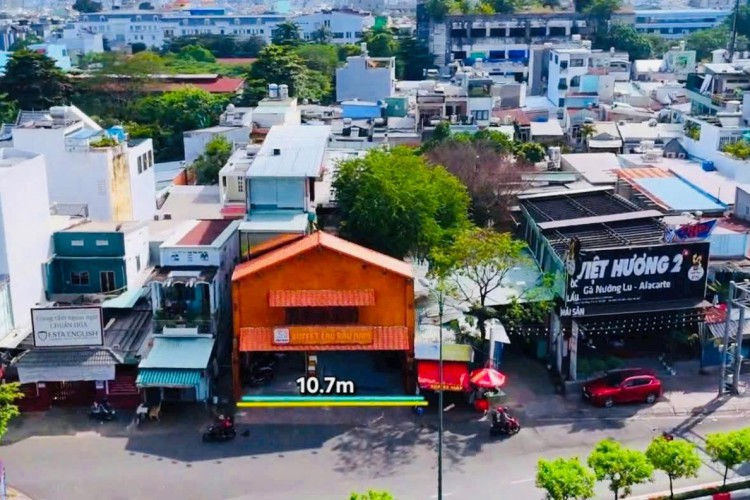 Bán nhà 24-26 Phạm Văn Đồng - 10,7x48m = 517m2 - HĐT 130tr/thg - Giá 119 tỷ!
