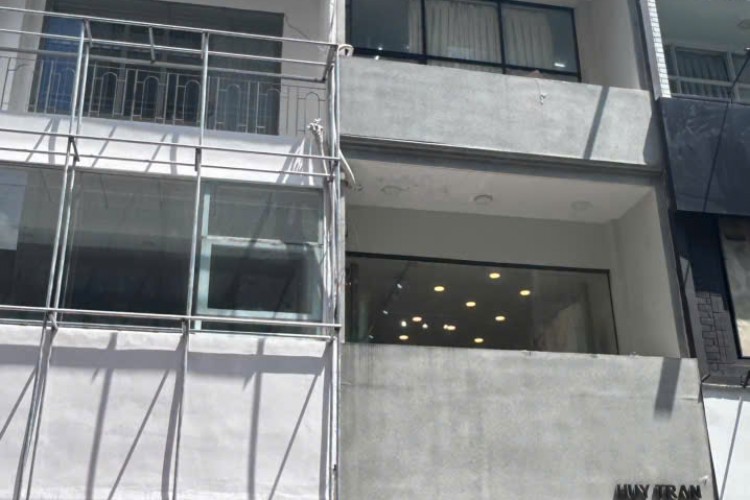 Bán nhà 26 Đặng Thị Nhu - 4x13m - 5 tầng - HĐT 66tr/thg - Giá 40 tỷ!