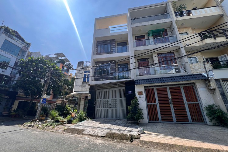 Bán nhà 3 đường số 25 Khu Tên Lửa - DT 5x18m - 4,5 tấm - Giá 12,5 tỷ!