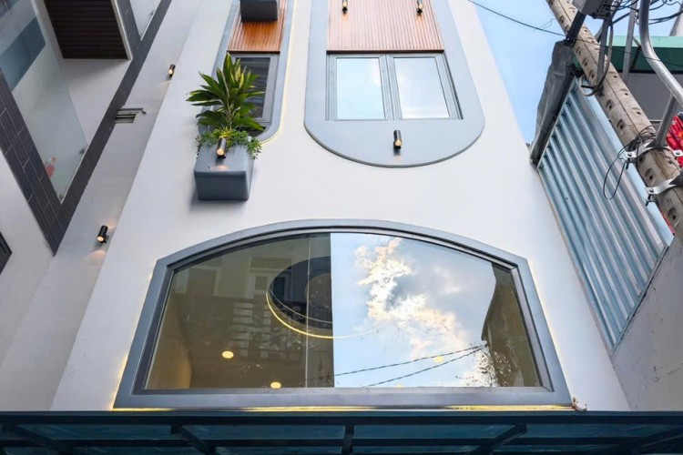 Bán nhà 404/83 Nguyễn Đình Chiểu - DT 33m2 - 5 tấm - Giá 8,68 tỷ!