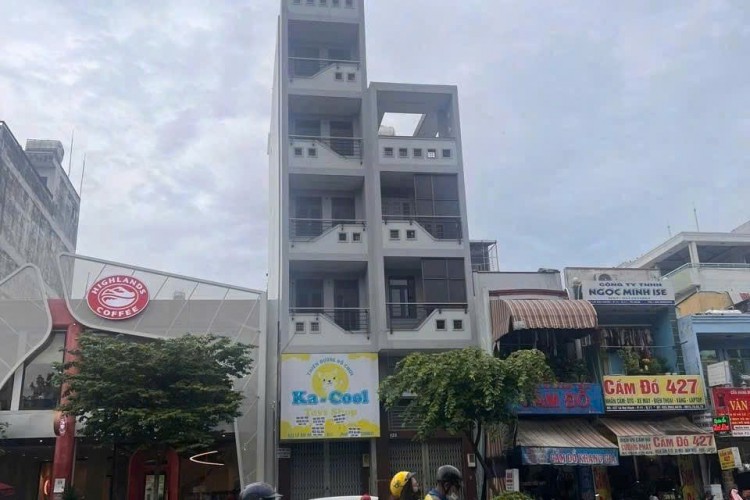 Bán nhà 421 Lê Đại Hành - DT 3,4x15m - 6 tấm thang máy - Giá 19 tỷ!