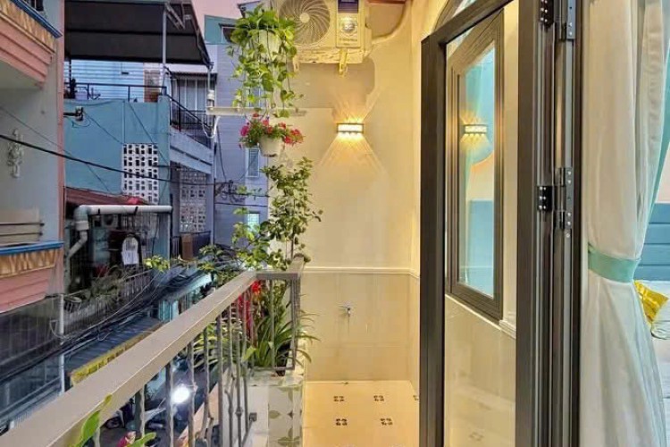 Bán nhà 453/77C7 Lê Văn Sỹ - DT 3,6x13m - 3 tầng - Giá 11,7 tỷ!