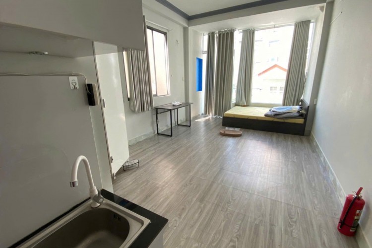 Bán nhà 562/21 Lê Quang Định – DT 70.5m² – 4 tấm – 8PN – HĐT ~50tr/th – Giá 9.8 tỷ!