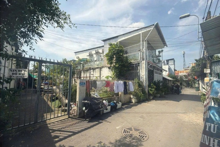 Bán nhà 697 Nguyễn Thị Định - DT 577m2 đất - Giá 25 tỷ!