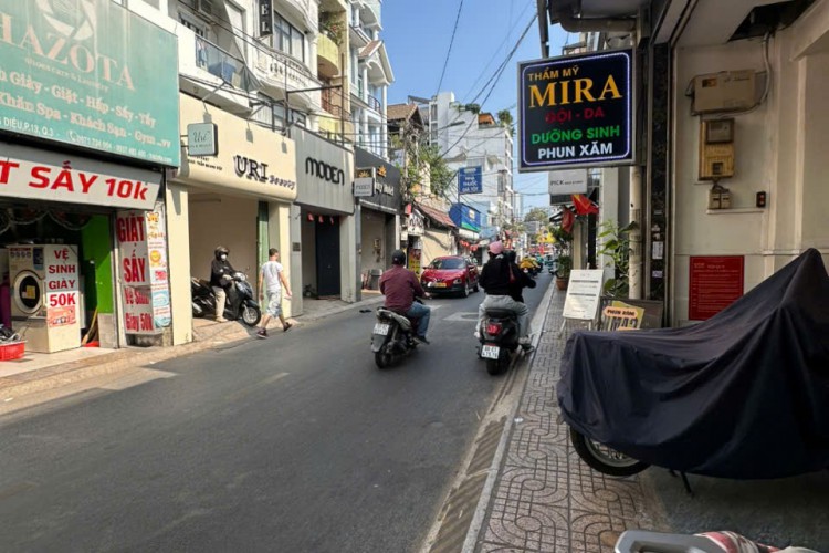 Bán nhà 71 Trần Quang Diệu - 3,5x14m - 3 tầng - Giá 14 tỷ!