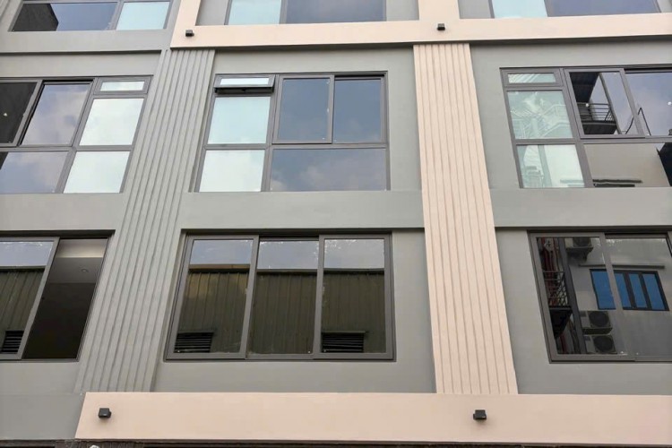 Bán nhà 72/5A-5B-5C Bạch Đằng - 12x19m - Hầm + 7 lầu - HĐT 220tr/thg - Giá 69 tỷ!