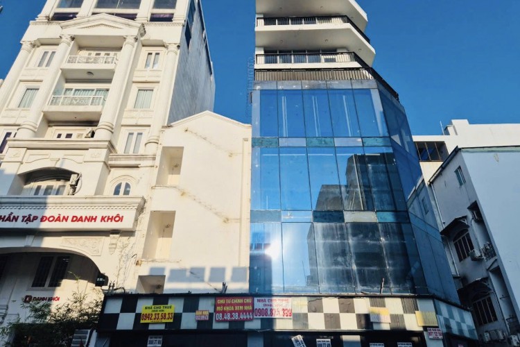 Bán toà góc 1-1A Trần Nhật Duật - DT 12x15m - Hầm + 7 tầng - Giá 117 tỷ!