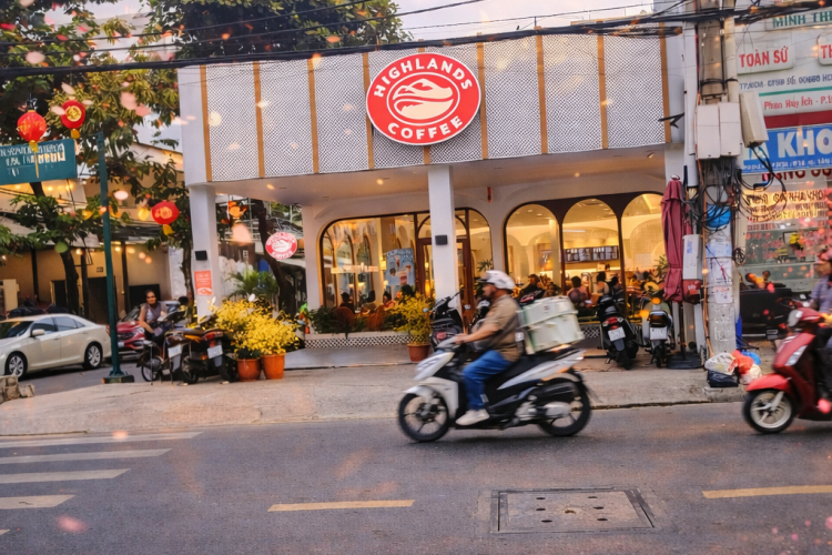 Bán nhà góc 53 Phan Huy Ích - DT 8,5x25m - HĐT 90tr/thg - Giá 41 tỷ!