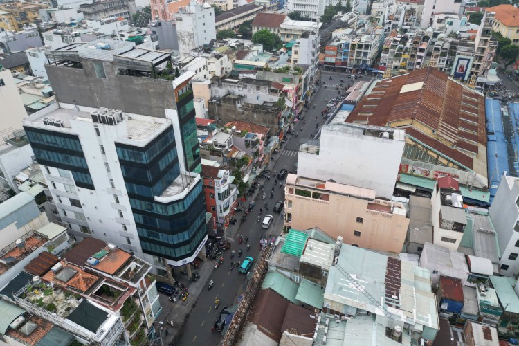 Bán nhà khu tiệm vàng 109-111 Nguyễn Hữu Cầu - DT 8x24m - Giá 95 tỷ!