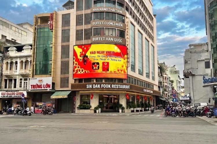 Bán toà góc 411 Trần Hưng Đạo - DT 9x35m - 12 tầng - HĐT 750tr/thg - Giá 280 tỷ!