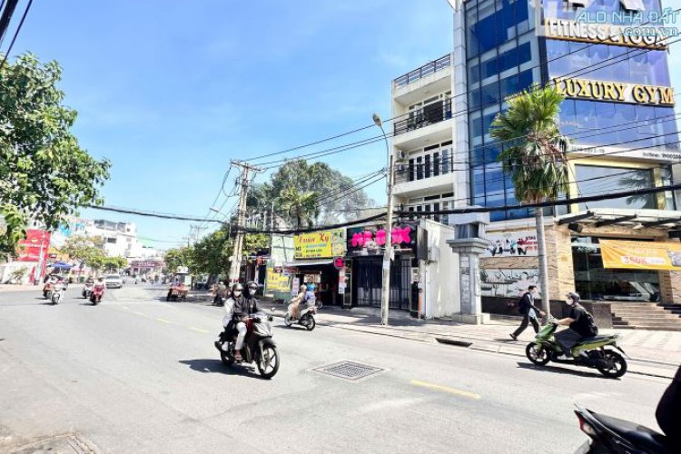 Bán toà nhà 127 Hoàng Diệu 2 - 12x40m (NH20m) - Hầm + 5 tầng - 2500m2 sàn - HĐT 180tr/thg - Giá 98 tỷ!