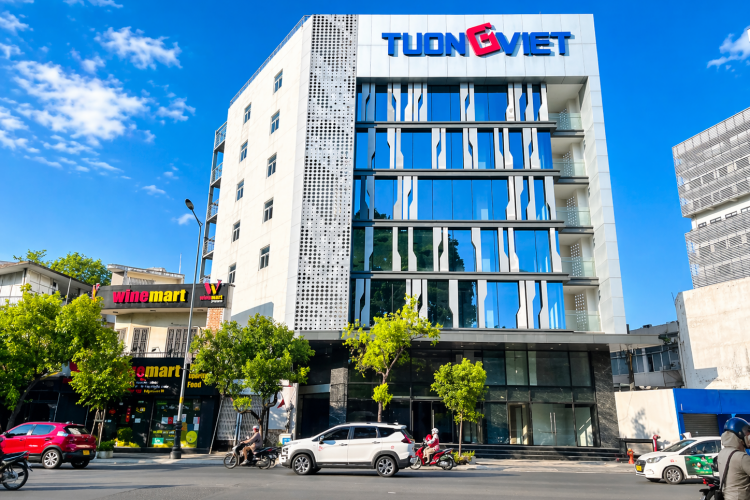 Bán tòa nhà 138A Nguyễn Văn Trỗi - 20x23m - Hầm 7 tầng - KT 1,5 tỷ/thg - Giá 435 tỷ!