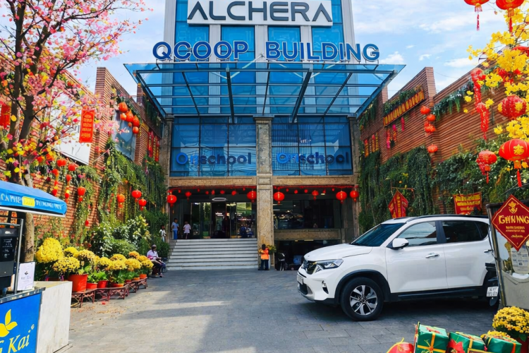 Bán toà nhà 150 Nguyễn Xí - 11x38m (NH20m) - Hầm + 8 tầng - 3500m2 sàn - HĐT 520tr/thg - Giá 195 tỷ!