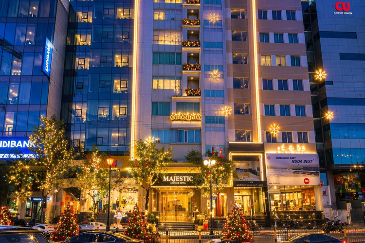 Bán toà nhà 307B Nguyễn Văn Trỗi - 11x16m - Hầm + 10 tầng - KT 350tr/thg - Giá 150 tỷ!