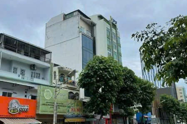 Bán toà nhà 4/1 Nguyễn Thị Minh Khai - DT 6x12m - Hầm + 8 tầng - HĐT 1.4 tỷ/năm - Giá 68 tỷ!