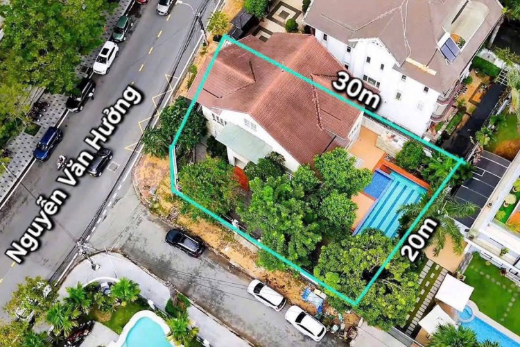 Biệt thự góc 189C1 Nguyễn Văn Hưởng - 20x30m = 629m2 - 4 tấm sân vườn + hồ bơi - Giá 220 tỷ!