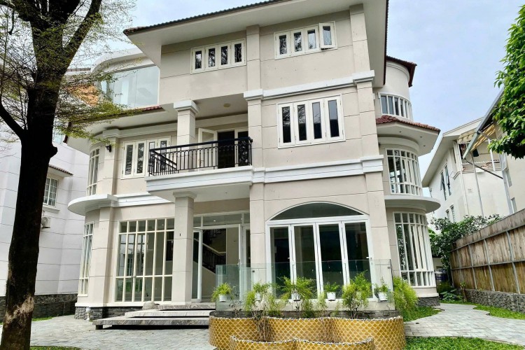 Biệt Thự Lan Anh Village Thủ Thiêm - DT 18x20m - 3 tầng - Giá 220 tỷ!
