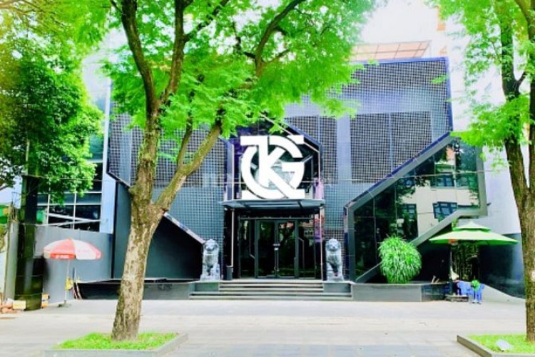 Cho thuê nhà 176 Nam Kỳ Khởi Nghĩa - DT 18x40m - Hai lầu