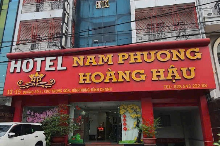 Khách sạn Nam Phương Hoàng Hậu - DT 12x40m - Hầm + 5 tầng - HĐT 3 tỷ/năm - Giá 75 tỷ!